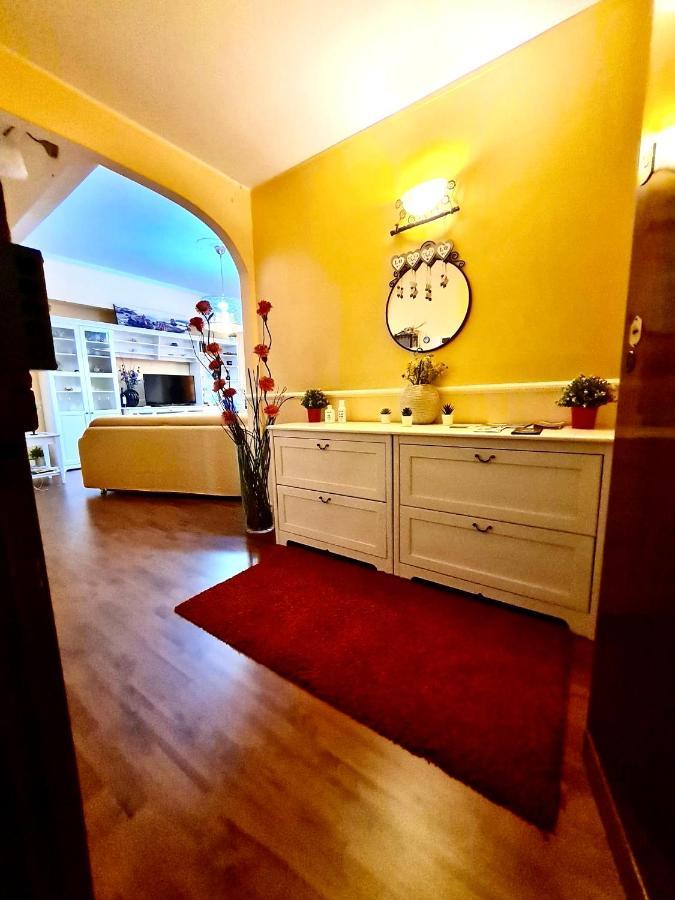 La Maison Blanche Apartment