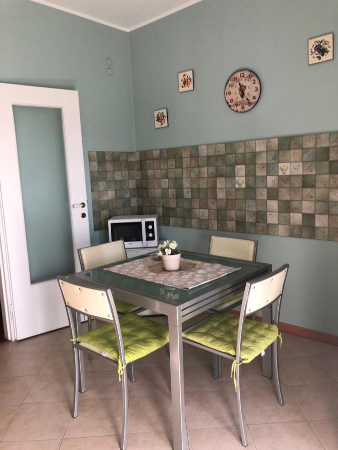 La Maison Blanche Apartment